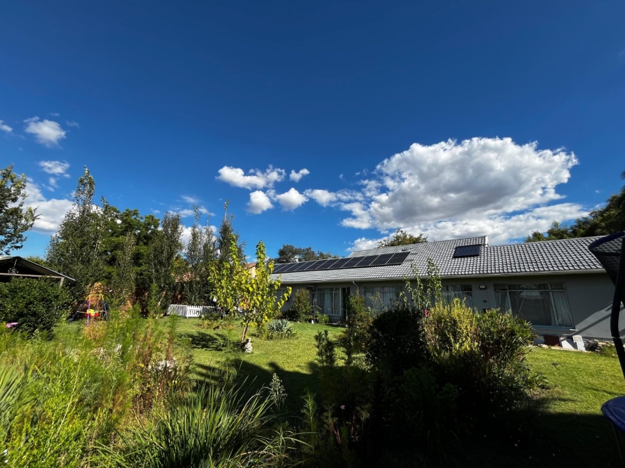 3 Bedroom Property for Sale in La Hoff North West